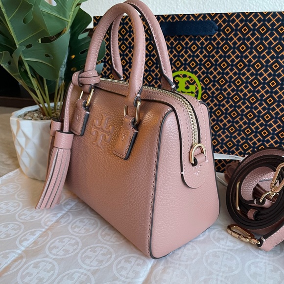 New , Authentic thea web satchel crossbody bag - Picture 4 of 17